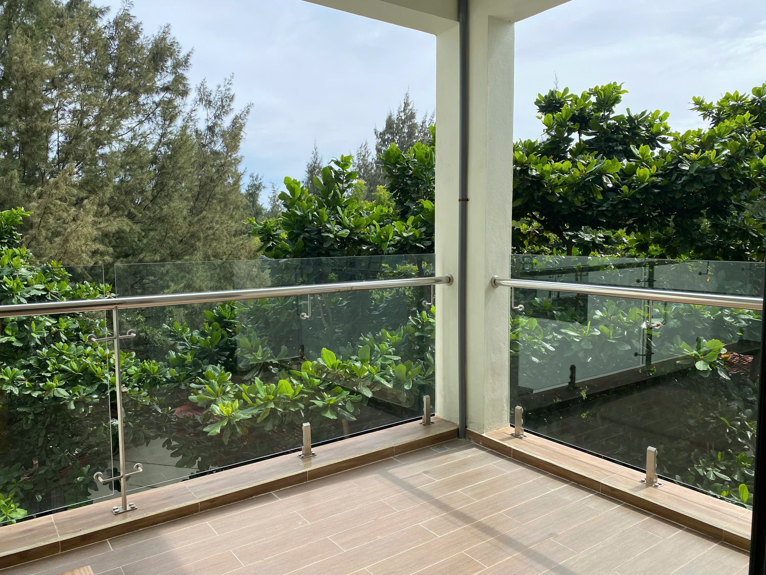 Grand Deluxe - other image 1