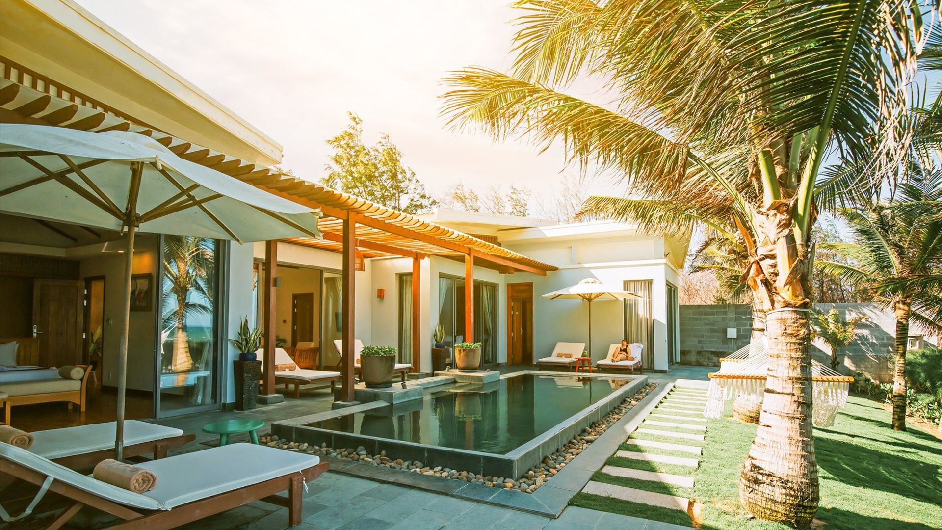 4-Bedroom Beach Front Bungalow at Sonata Resort - 